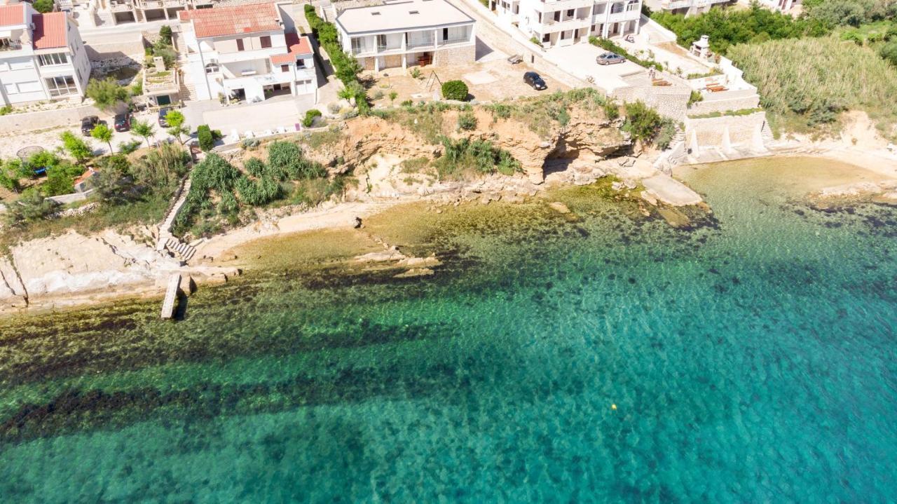 Apartments Salis Pag Town Esterno foto